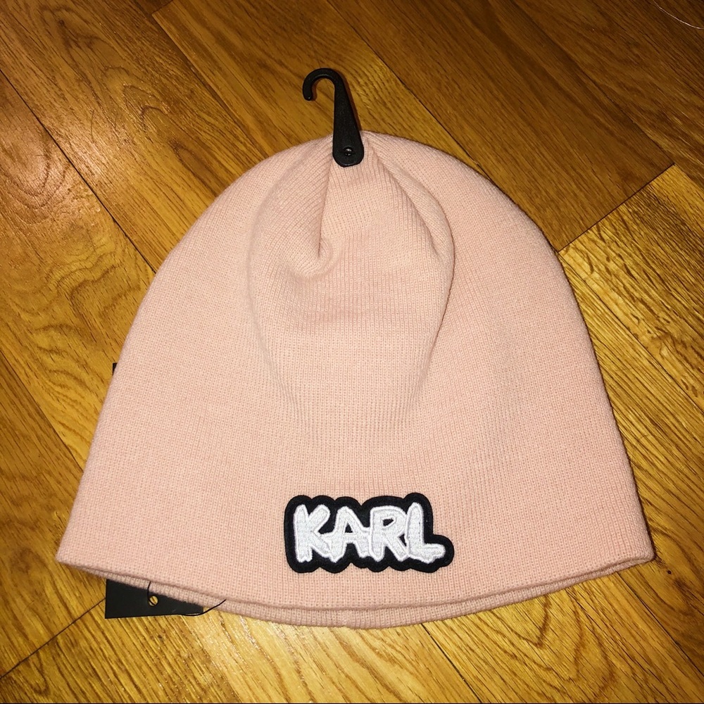 NWT beanie // Karl Lagerfeld